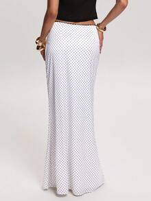 SHEIN BAE Chân váy đuôi cá chấm bi đen trắng thanh lịch dành cho nữ mùa Xuân/Hè với chi tiết nơ. Chân váy chấm bi thanh lịch, chân váy đuôi cá, chân váy satin trắng, chân váy họa tiết chấm bi, chân váy đa năng cho Ngày Valentine, đi làm, mặc thường ngày, trang phục thời trang. Chân váy hẹn hò thanh lịch, chân váy hẹn hò lãng mạn, chân váy dự tiệc cocktail, chân váy hẹn hò Valentine. - trắng - Xem 2