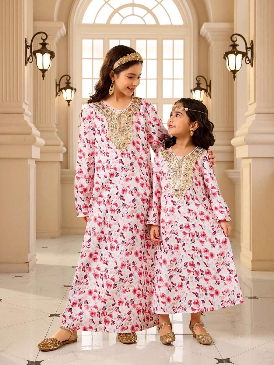 Vestido de Manga Longa com Gola Redonda, Renda Dourada e Estampa Floral Delicada para Meninas, Design Multicolorido para Visual Vibrante, Adequado para Uso Diário, Festas e Apresentações - Multicolorido - Visão 1