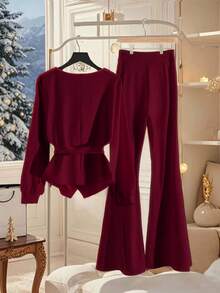 Franclia Bộ 2 món: Áo quấn màu trơn thanh lịch và quần ống loe, thích hợp để đi làm - Màu Đỏ Sâu - Xem 2