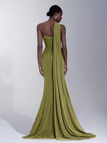 Elitara 优雅棕色无肩带高弹力亮面网纱褶皱美人鱼不对称领口飘逸连衣裙，适合约会、婚礼、活动、伴娘等场合 - 橄欖綠 - 查看 3