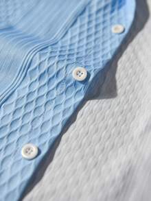Manfinity CasualCool Kemeja Pria Kasual Polos Kancing Depan Lengan Pendek - Biru - View 4