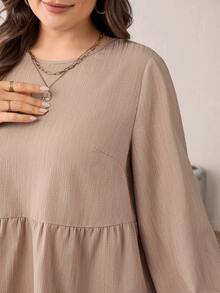 SHEIN Essnce Plus-Size Women's Spring/Summer Fashion Casual Loose Comfortable Everyday Textured Fabric Long-Sleeved Babydoll Shirt And Wide-Leg Pants Khaki Two Pieces Set,Spring Outfits,Pants Set Co Ords Sets Women Comfortable Two Piece Set Modest Two Piece Set Blouse And Pants Set Spring Casual Outfit Women Spring Set For Women - Khaki - View 6