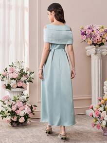 SHEIN Pitira 少女优雅派对礼服，网纱刺绣花卉连衣裙，饰以金属水钻纽扣，不对称荷叶边肩部设计A字裙摆，正式婚礼伴娘礼服 - 綠色 - 查看 2