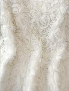 GlowEve CURVE 大码女式圆领无袖3D立体花卉高端吊带背心，适合日常穿着、生日、节日派对，显瘦又优雅 - 杏色 - 查看 6