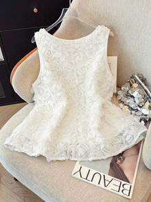 GlowEve CURVE 大码女式圆领无袖3D立体花卉高端吊带背心，适合日常穿着、生日、节日派对，显瘦又优雅 - 杏色 - 查看 2