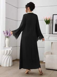 Al Najma 女士优雅阿拉伯风格拼接刺绣金线蕾丝边饰派对礼服 - 黑色 - 查看 2