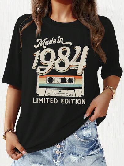 SHEIN LUNE Minimalist Leopard Print Apple On The Street For Vacation, Digital Print On The Chest For Comfortable Home, Women's T-Shirt Graphic Tees Women Tops