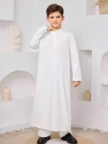 SHEIN Set de 2 batas casuales blanca y negra para niño preadolescente, adecuado para primavera y verano