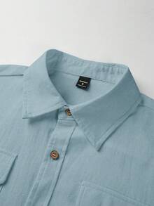 Manfinity Homme 男士翻领单排扣口袋休闲/商务长袖衬衫 - 淺藍色 - 查看 2