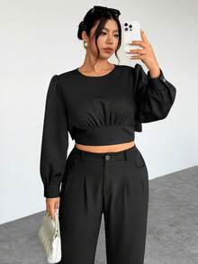 SHEIN Privé قميص أنيق بأكمام منتفخة وياقة مستديرة للنساء ذوات الحجم الكبير - الأسود - مشاهدة 6