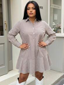 SHEIN LUNE 加大码红白条纹休闲宽松短款长袖连衣裙，圣诞节连衣裙，感恩节连衣裙，冬季连衣裙，条纹迷你连衣裙，必备单品，日常休闲装，秋季连衣裙，乡村休闲假日装扮，假日派对连衣裙 - 紅白色 - 查看 3