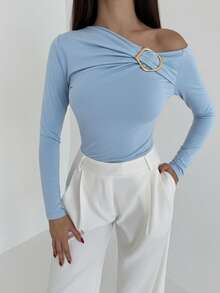 Aloruh 女士秋冬金属装饰斜肩修身T恤 - 淺藍色 - 查看 7