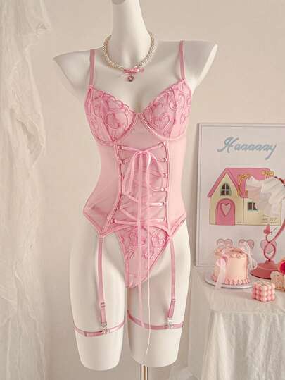 PetitDoll Valentine's Day Sexy Sweet Charming Girly Valentine's Day Heart Embroidery Mesh Patchwork Garter Bra + G-String + 2pcs Leg Rings 4pcs Women Lingerie Set