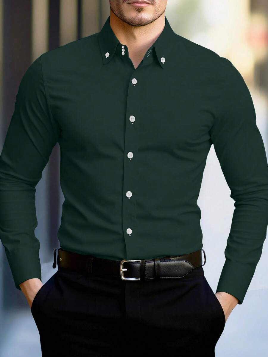 Manfinity Mode 男士休閒通勤素色鈕扣長袖襯衫,彈性修身商務休閒正裝襯衫,適用正式場合與典禮 - 墨綠色 - 查看 1