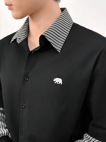 Manfinity BRENVOR Camisa casual de hombre con ajuste holgado, cuello con parche de color contrastante y botones abajo - Negro - Ver 5