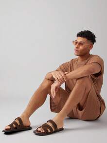 SHUZIA 奢华设计男士优质绒面咖啡色 H 型镂空可调节系带拖鞋 - 奢华舒适街头服饰，游艇俱乐部必备