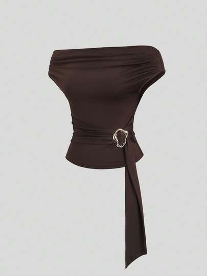 Sweetra Blusa asimétrica sin tirantes de ajuste ceñido, de diseño elegante y con textura retro, de alta gama y minimalista, para mujer. Color marrón. Primavera/Verano