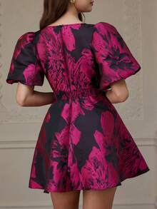 Aveloria Rosie Jacquard Weave Sexy Deep V Puff Sleeve A-Line Mini Dress - Multicolor - View 2