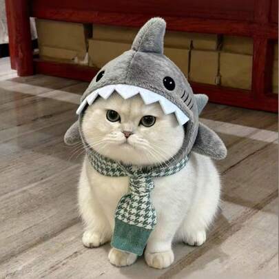 PETSIN 1个柔软、毛绒、有趣的鲨鱼造型宠物头套，适合猫狗佩戴。可调节，是一款可爱的配饰，非常适合日常佩戴、拍照、派对和节日宠物道具。