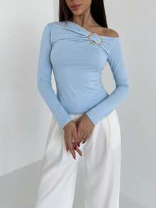 Aloruh 女士秋冬金属装饰斜肩修身T恤 - 淺藍色 - 查看 4