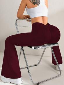 Easithlete 女士纯色修身高腰喇叭裤舒适透气瑜伽裤 - 酒紅色 - 查看 2