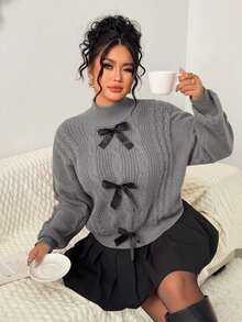 Elenzga Sweater Leher Bulat Wanita Ukuran Besar dengan Hiasan Pita - Grey - View 1