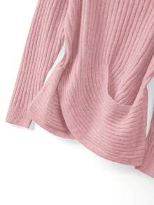 GlowEve CURVE بدلة كاجوال للمرأة البدينة تتكون من كنزة صوفية بياقة مستديرة وهيم غير متماثل وتنورة مصنوعة من الأقمشة المحبوكة، مناسبة للخريف والشتاء - وردي - مشاهدة 7