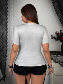 Whyspr Áo sweatshirt nữ màu đen ôm sát, in họa tiết hoa Gothic đính đá, phong cách đường phố thoải mái, cổ chữ V, retro Y2K, thời trang tối màu, cỡ lớn, tay ngắn. - Màu Xám nhạt - Xem 2
