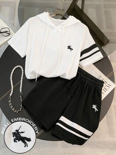 SHEIN LUNE Women's Raglan Sleeve Striped Hooded Drawstring Casual Black Contrast 2 Pieces Set