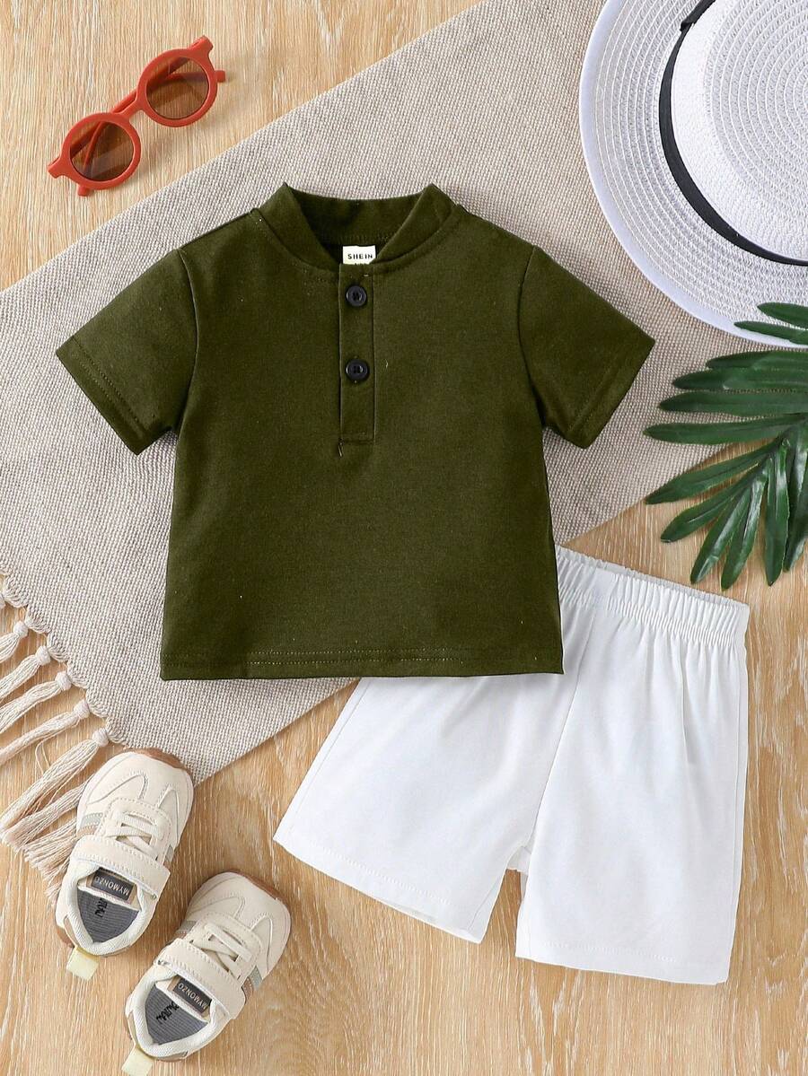 Souflis Souflis Conjunto de 2 piezas de camiseta de manga corta con cuello alto elegante y minimalista, y pantalones de color contrastante para bebé niño, adecuado para el verano - Multicolor - Ver 1