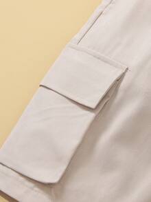 Young Boy Solid Color Elastic Waist Patch Pocket Shorts - Multicolor - View 6