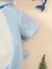 SHEIN Newborn Shark Shaped Bodysuit With 3D Embroidery, Short Sleeve Hooded Romper - Baby Blue - View 6
