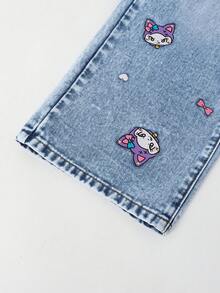 SHEIN ChillGRL 少女牛仔裤 - 时尚雪洗做旧刺绣阔腿牛仔裤，心形刺绣，彩色爱心，休闲宽松阔腿裤，浅蓝色，适合圣诞节、新年、情人节、日常穿着、上学等场合。 - 淺色水洗藍 - 查看 5