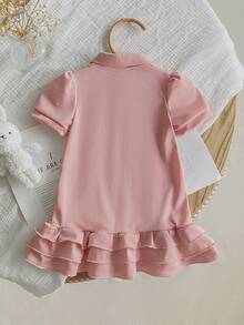 女婴休闲舒适连衣裙，胸前饰有可爱小熊刺绣 - 杏色 - 查看 2