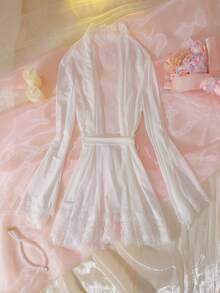 DelicateAllure 情人节性感网纱蕾丝边喇叭袖女士睡袍 - 白色 - 查看 2