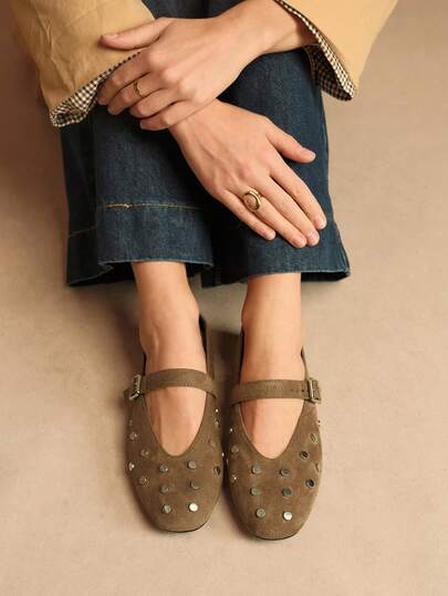 Rosivie Zapatos planos de estilo versátil y elegante para el transporte diario con decoración de tachuelas