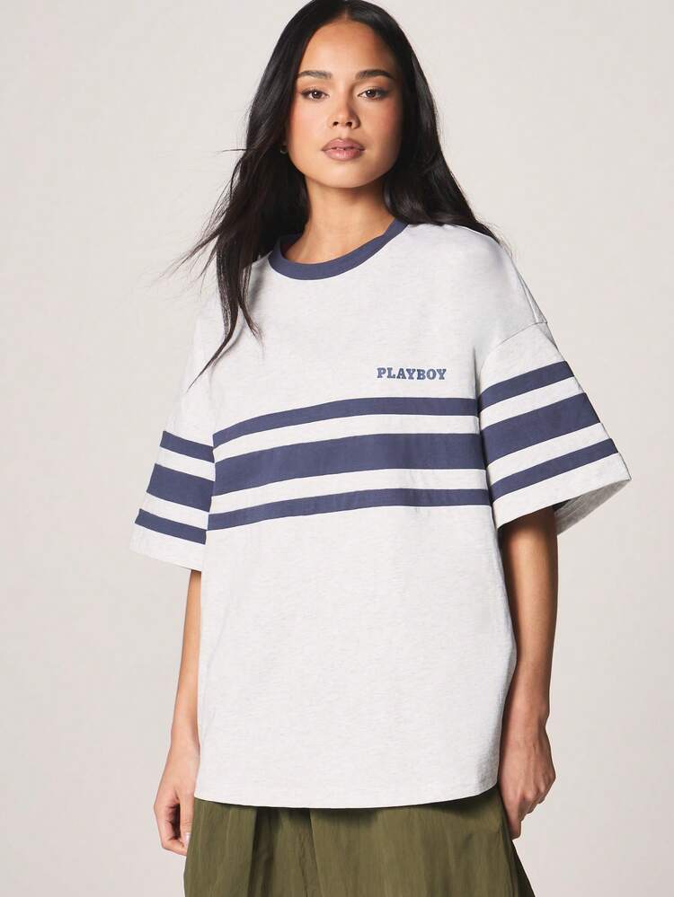 Missguided x Playboy Camiseta de Manga Curta com Gola Careca e Estampa de Listras Horizontais com Detalhe de Acabamento Contrastante para Uso Casual na Primavera e Verão