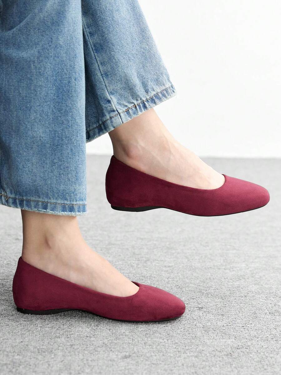 CUCCOO BIZCHIC Women's Fashionable Versatile Commuting Casual Flats - Burgundy - View 1