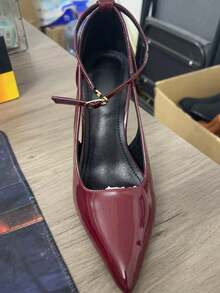 CUCCOO BIZCHIC Salto Alto Fashionável com Fivela e Bico Fino, Versátil para Uso Diário