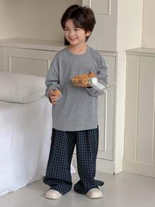 DAZY Tween Boy Cartoon Bear Print Long Sleeve Top And Plaid Pants Pajama Set Spring - Grey - View 3