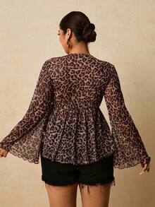 Travachic Plus Size Women Leopard Print Flare Sleeve Top - Brown - View 2
