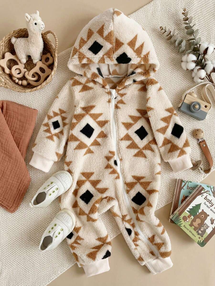 SHEIN Baby Girl Winter Beige Patchwork Hooded Jumpsuit 1 Piece, Zipper Closure, Geometric Pattern, Loose Fit, Suitable For Outings Leisure Wear - White - View 1