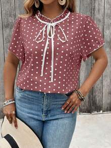 SHEIN Clasi Camisa de manga corta con estampado de lunares de color contrastante para tallas grandes - Rosa - Ver 7