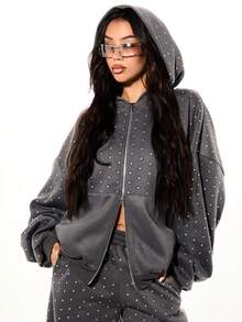 SUMWON WOMEN 超大款镶钻全拉链连帽衫，带中央口袋，适合秋冬季休闲舒适穿着。 - 深灰色 - 查看 1