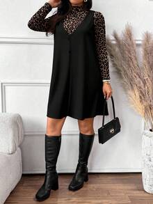 SHEIN Frenchy Bộ 2 món áo họa tiết da báo và váy trơn màu cỡ lớn dành cho nữ - Nhiều màu - Xem 7