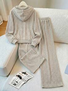 GlowEve 女士休闲纯色罗纹刺绣连帽口袋拉链宽松卫衣和刺绣弹力腰抽绳直筒运动裤套装，适合日常穿着