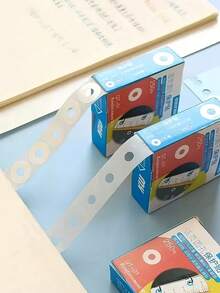 250张装打孔保护标签，自粘圆形加固贴纸，适用于活页纸、学校和办公用品，修复撕裂的活页夹孔，耐用装订和整理必备品 - 白色 - 查看 6