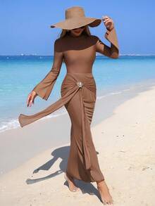 Swim Mulvari 一件式高端时尚优雅纯色连体泳衣，带防晒功能，可作沙滩罩衫 - 咖啡棕 - 查看 4