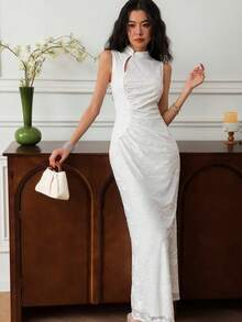 EastFlair Women's Floral Jacquard Pleated Fitted Elegant Sleeveless Dress Elegant White Dress White Vintage Dress White Dinner Dress White Cocktail Dress - White - View 4