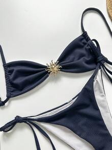 Swim Vcay Bộ bikini hở lưng họa tiết vải trơn màu trang trí kim loại dành cho nữ, thích hợp đi biển và nghỉ dưỡng - Màu xanh hải quân - Xem 1